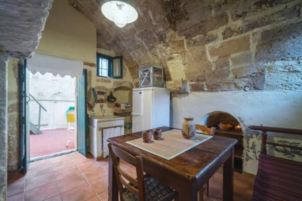 Moundros 1620 Venetian Residence Buitenkant foto